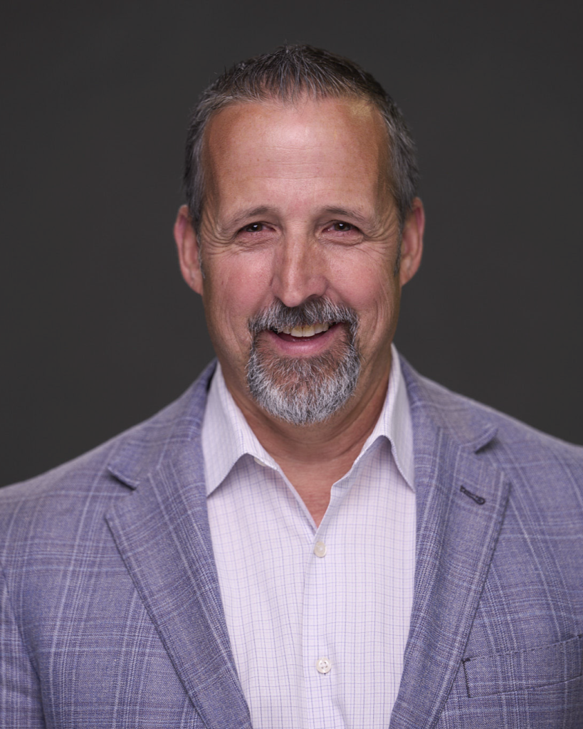 Headshot: Steve Scadden