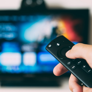 Streaming in the Time of the Plague: Covid-19, Prosthetic Sociality and Comfort TV