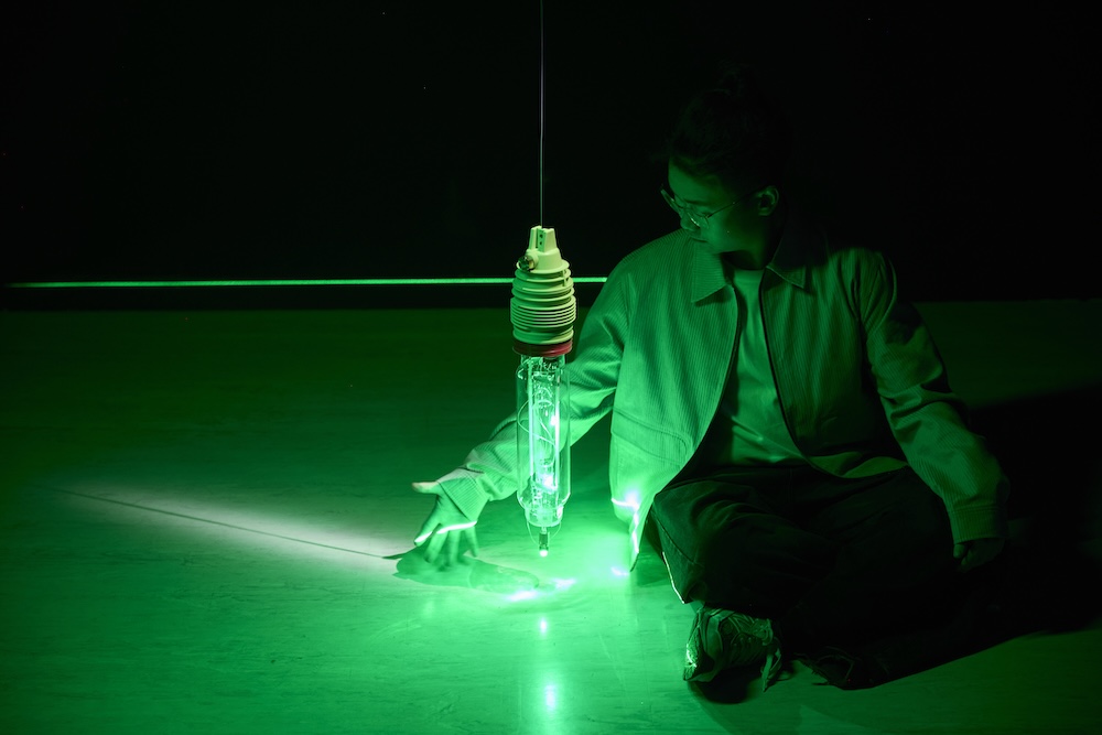 Su with a green light used to fish squid.
